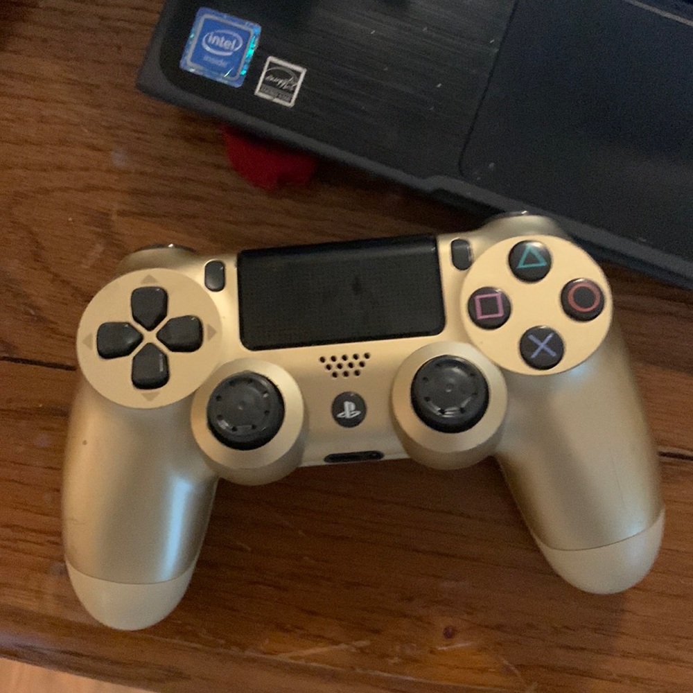 Controller - Picture 2 of 4